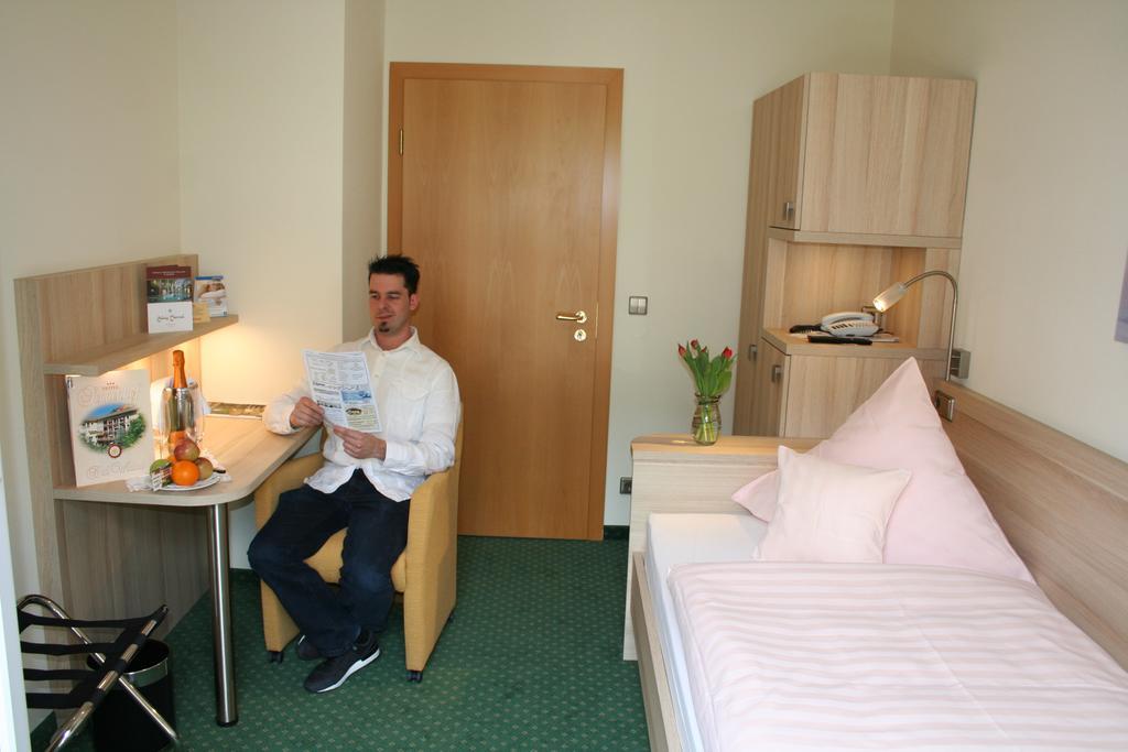 Hotel Sonnenhof Bad Wildbad Exterior photo